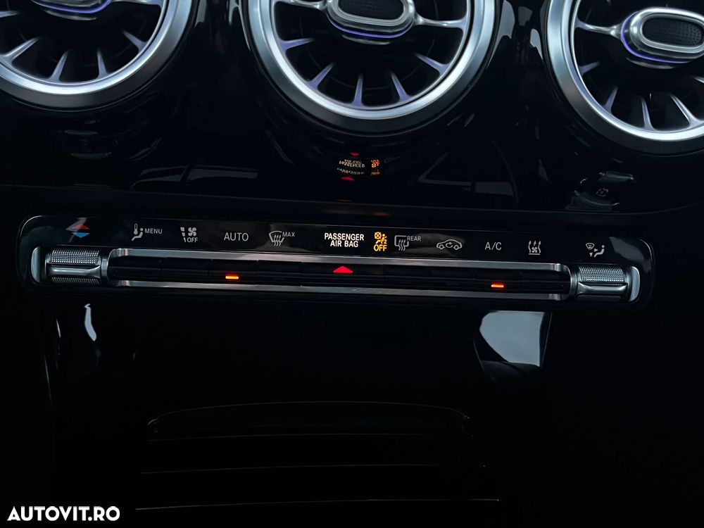 Mercedes-Benz A 250 e 8G-DCT - 24