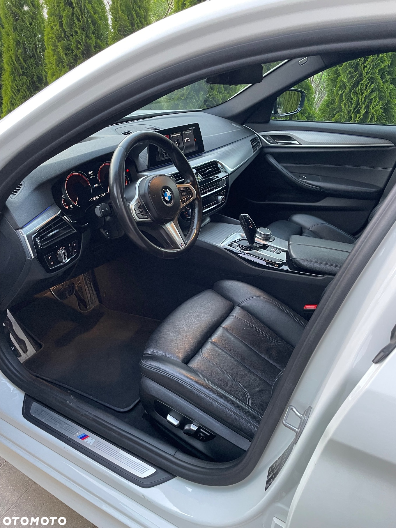 BMW Seria 5 520d xDrive M Sport sport - 15