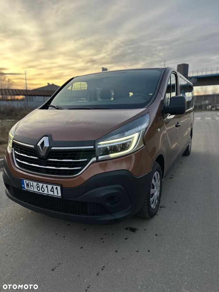 Renault Trafic Grand SpaceClass 2.0 dCi - 1