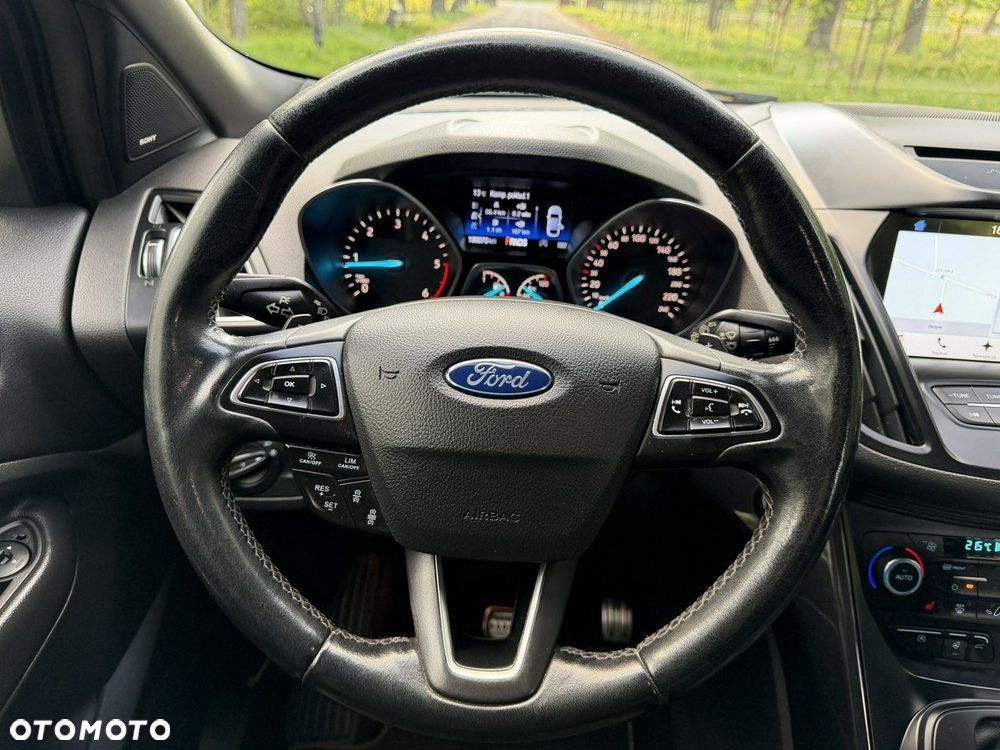 Ford Kuga - 41
