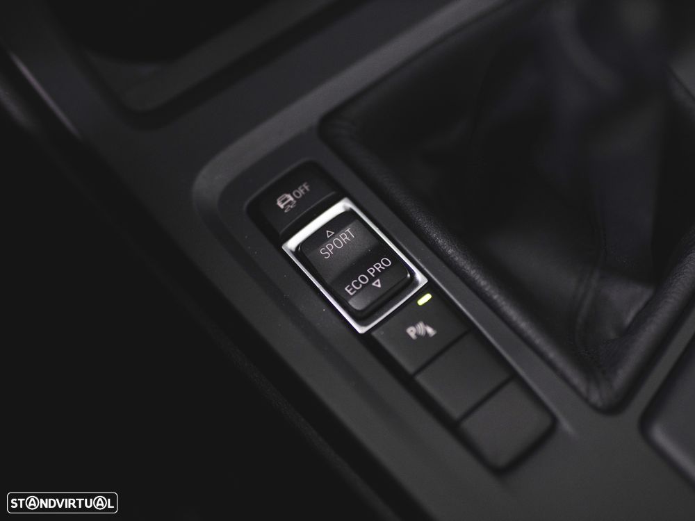 BMW X1 16 d sDrive Line Sport - 21