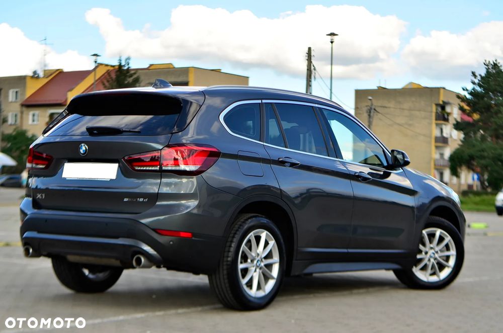 BMW X1 sDrive18d Business Edition - 10