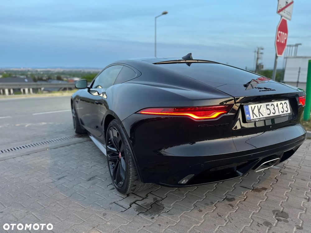 Jaguar F-Type 2.0 Turbo R-Dynamic Black - 9