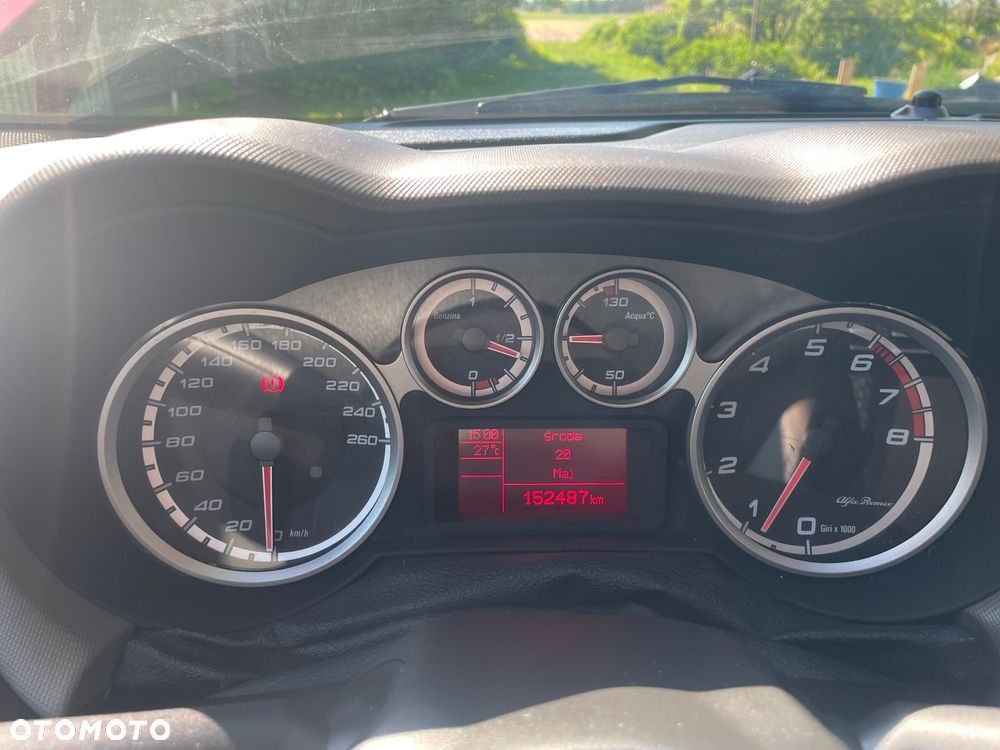 Alfa Romeo Mito 1.4 8V - 21