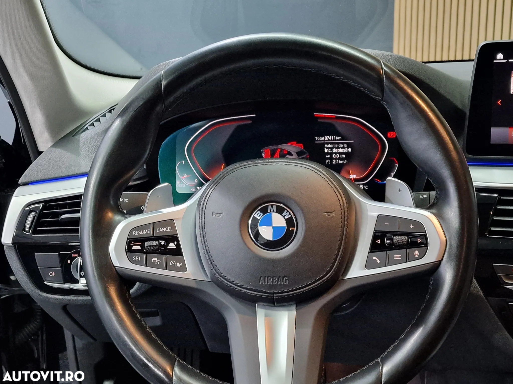 BMW Seria 5 520d AT MHEV - 13