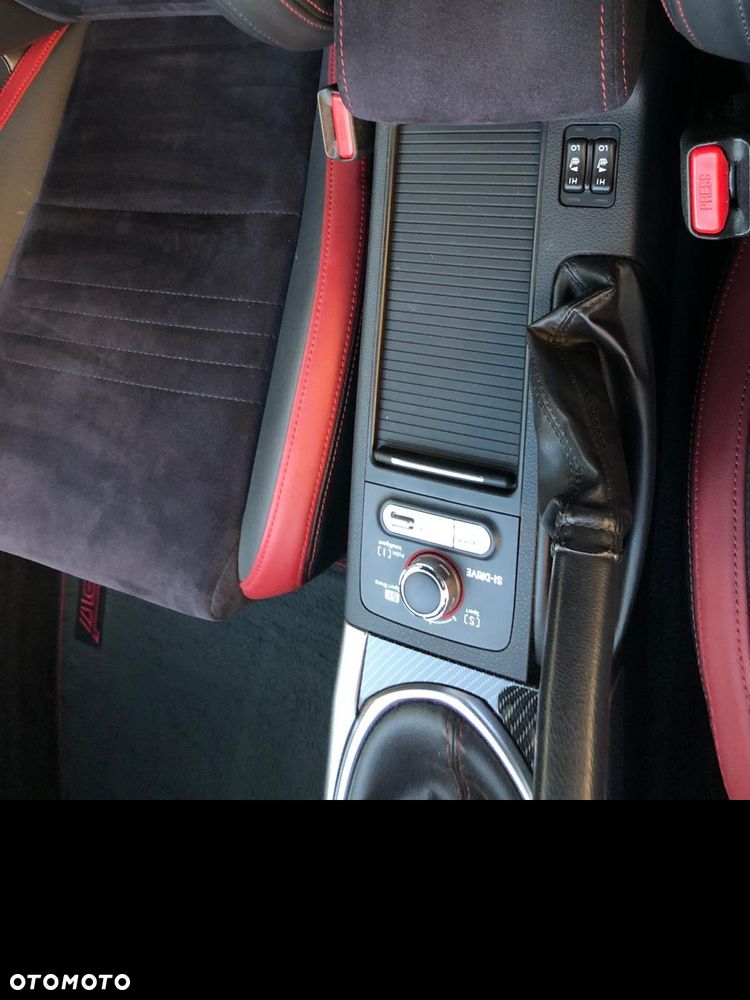 Subaru WRX STI 2.5 Exclusive - 24