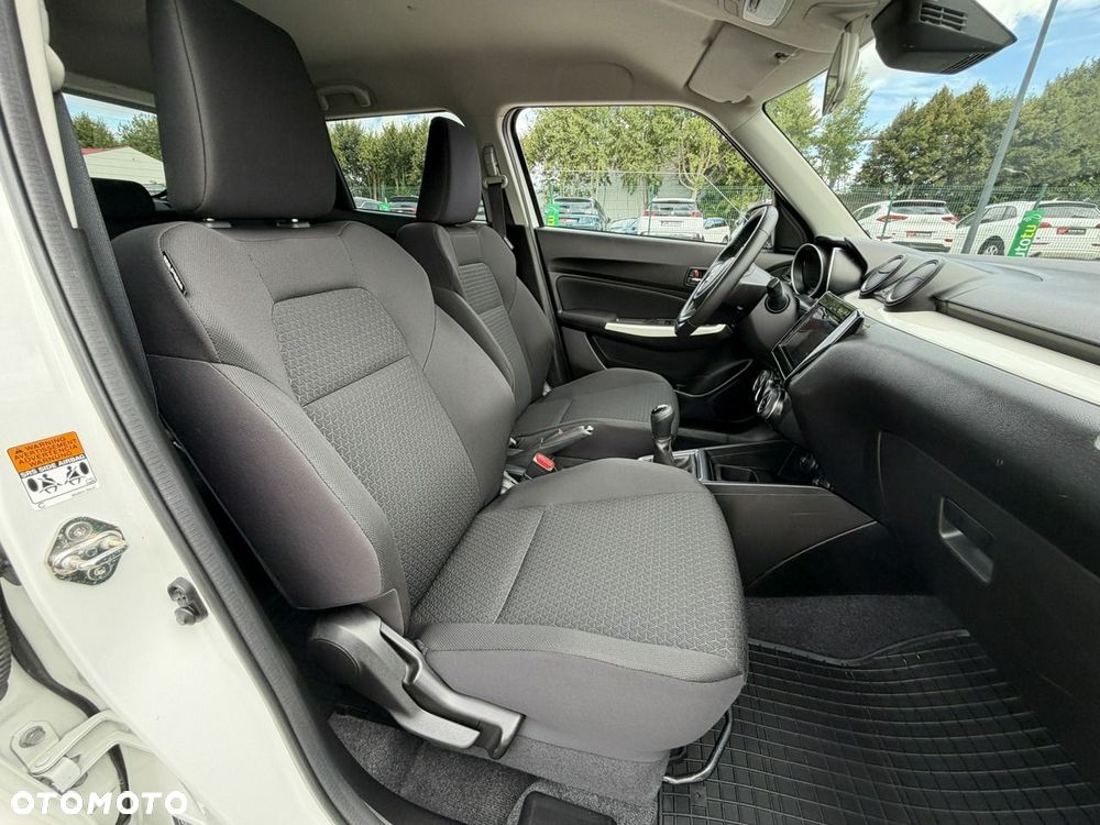 Suzuki Swift - 35
