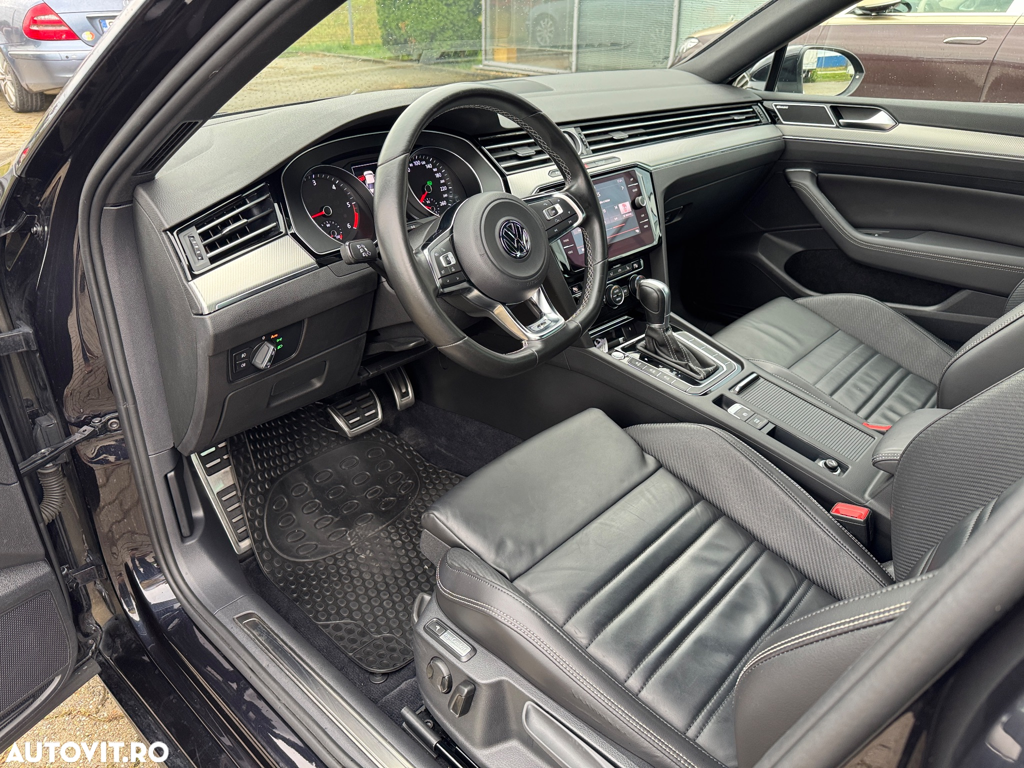 Volkswagen Passat 2.0 TDI DSG R Executive - 22