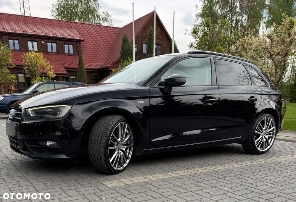 Audi A3 2.0 TDI Sportback (clean diesel) quattro S tronic Attraction - 3
