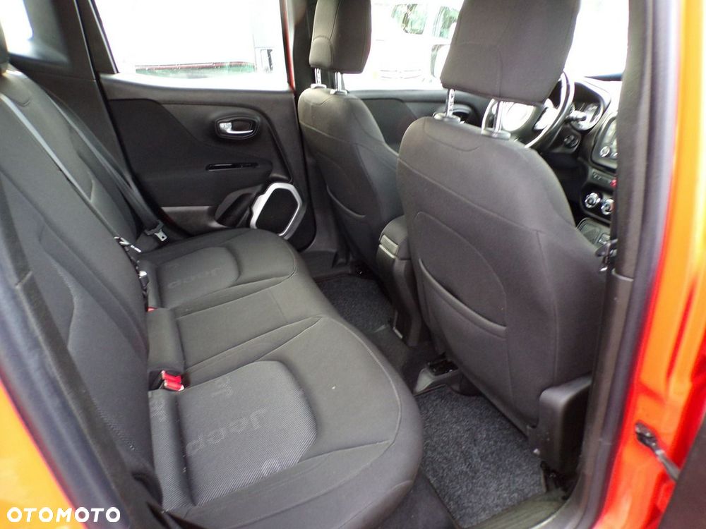Jeep Renegade - 27