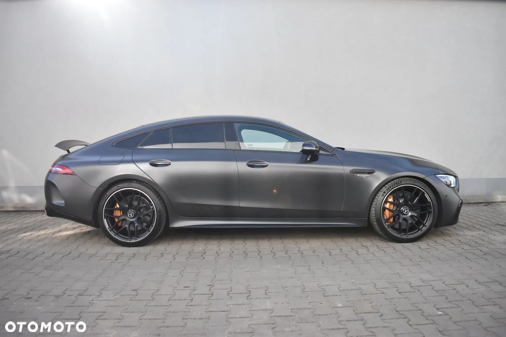 Mercedes-Benz AMG GT - 6
