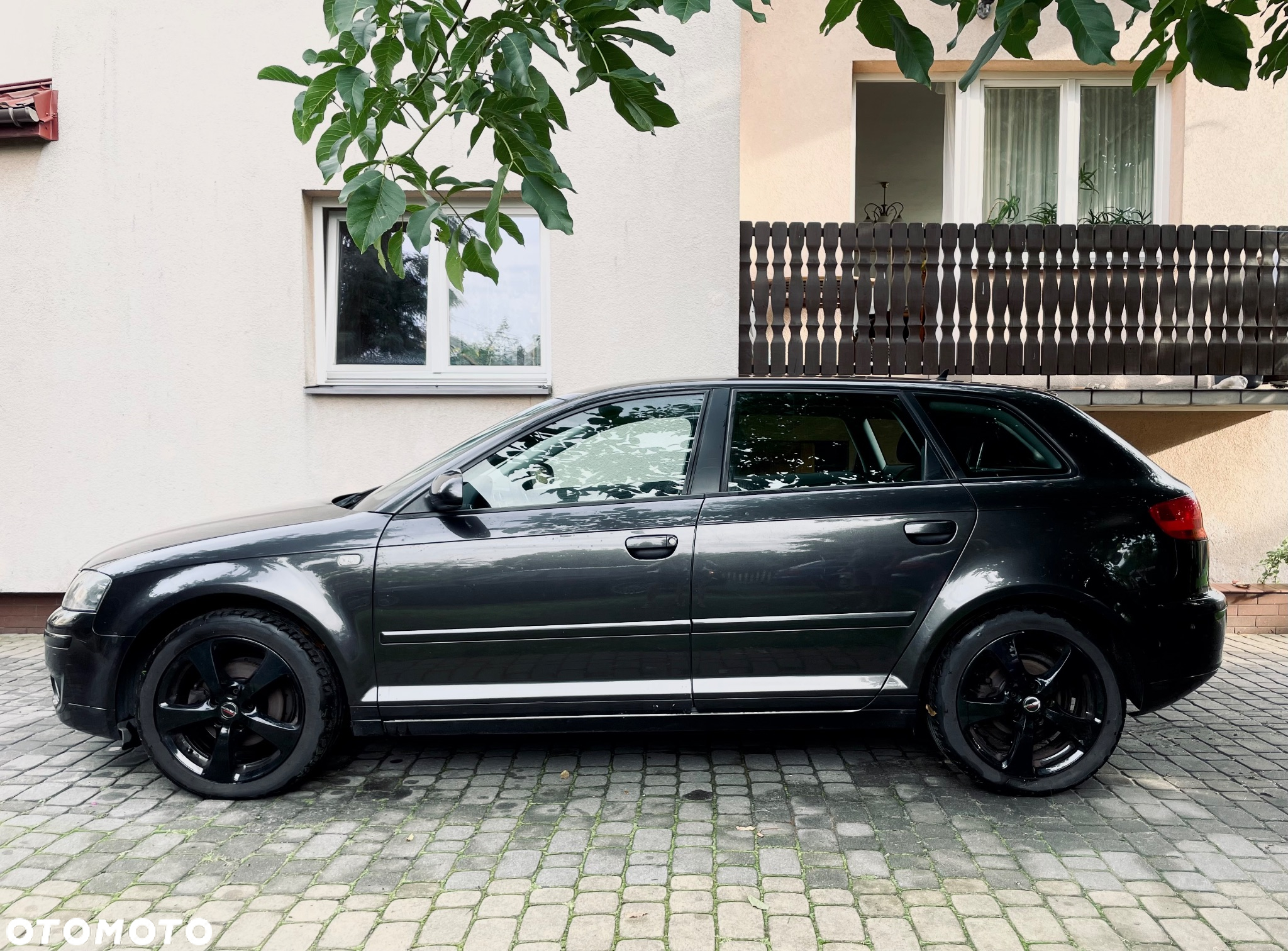 Audi A3 Sportback 1.9 TDI DPF Ambiente - 2