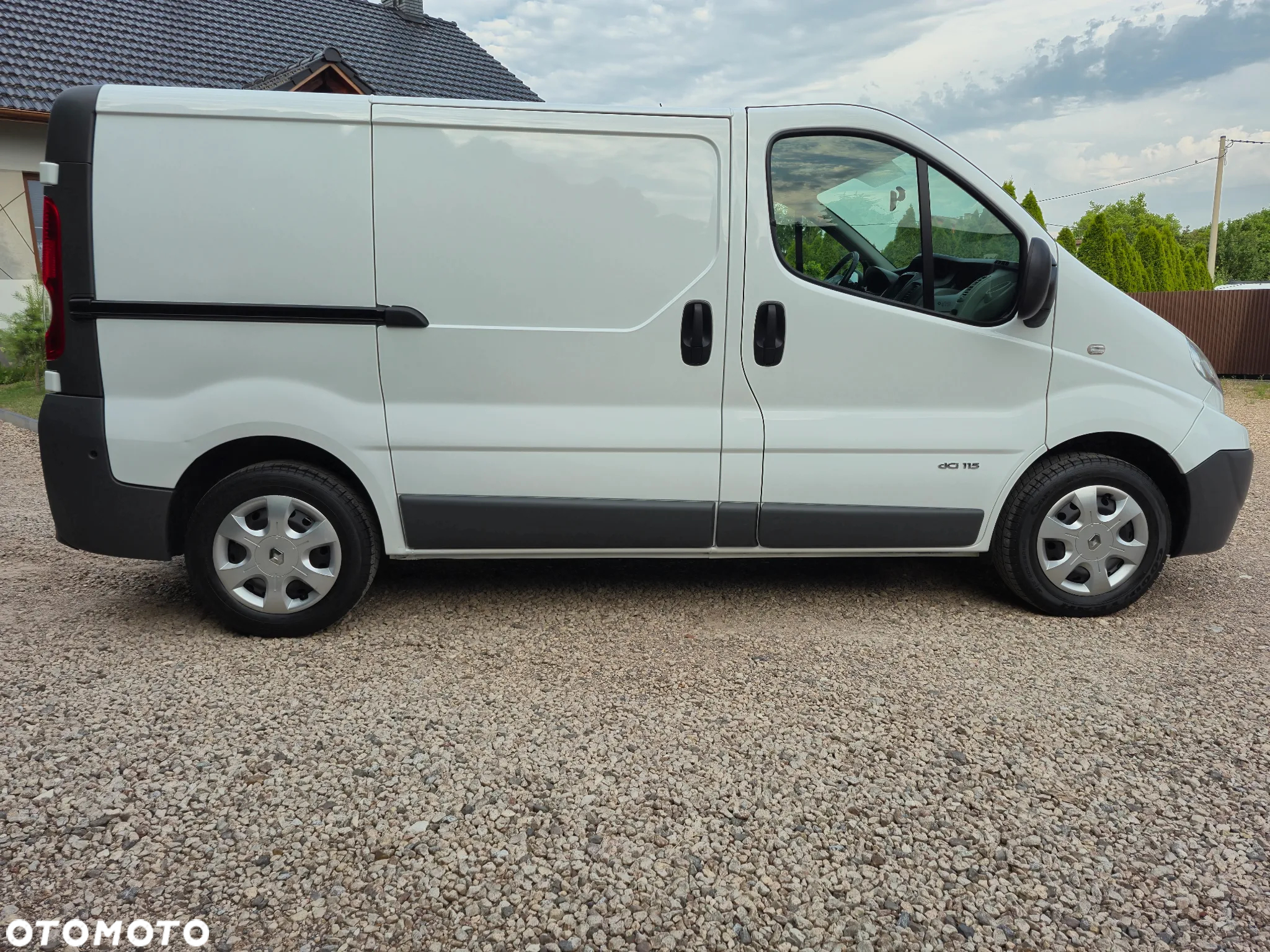 Renault Trafic - 8