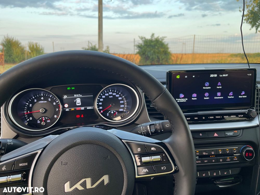 Kia XCeed 1.5 T-GDI 7DCT City - 11