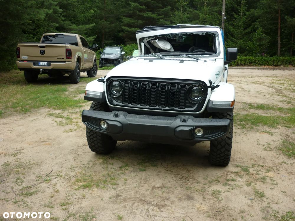 Jeep Gladiator - 2