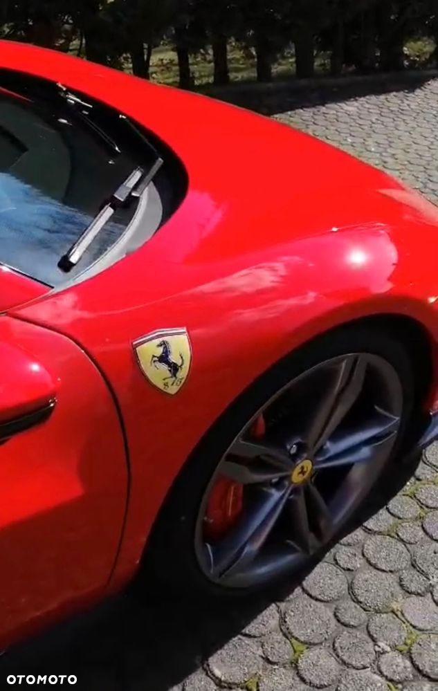 Ferrari 296 GTS - 9