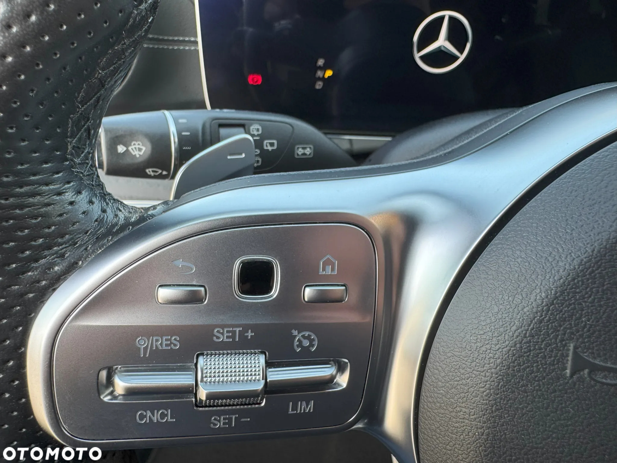 Mercedes-Benz Klasa E - 18