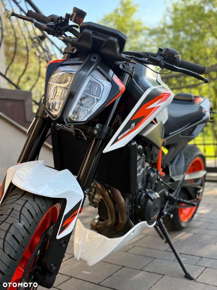 KTM DUKE 890 - 5