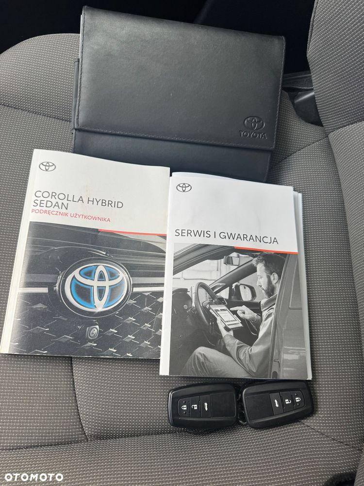 Toyota Corolla 1.8 Hybrid Comfort - 31