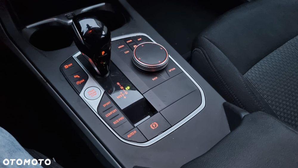 BMW Seria 1 116i Sport Line - 22