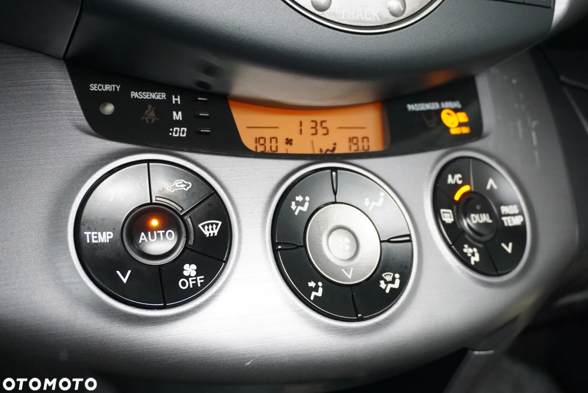 Toyota RAV4 2.2 D-4D 4x4 - 30