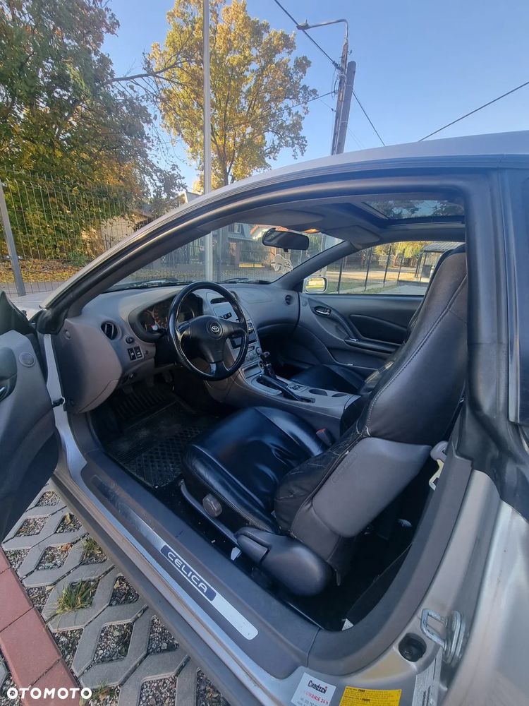 Toyota Celica 1.8 VVT-i Terra - 12