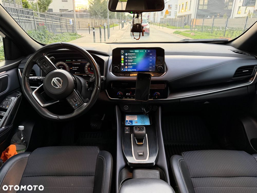 Nissan Qashqai 1.3 DIG-T MHEV Xtronic N-Connecta - 4