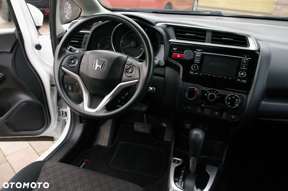 Honda Jazz 1.3 Trend (ADAS) CVT - 24