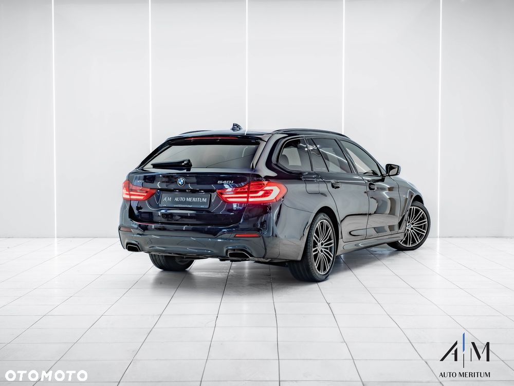 BMW Seria 5 540i xDrive - 5