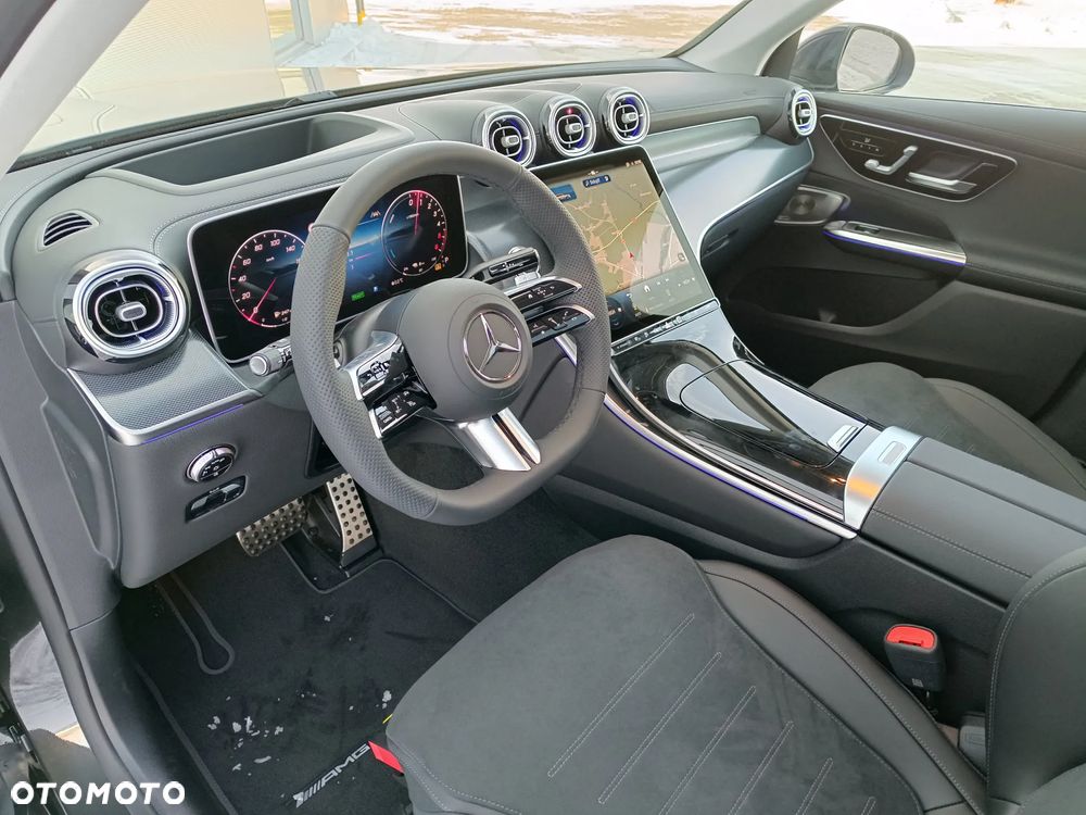 Mercedes-Benz GLC - 4