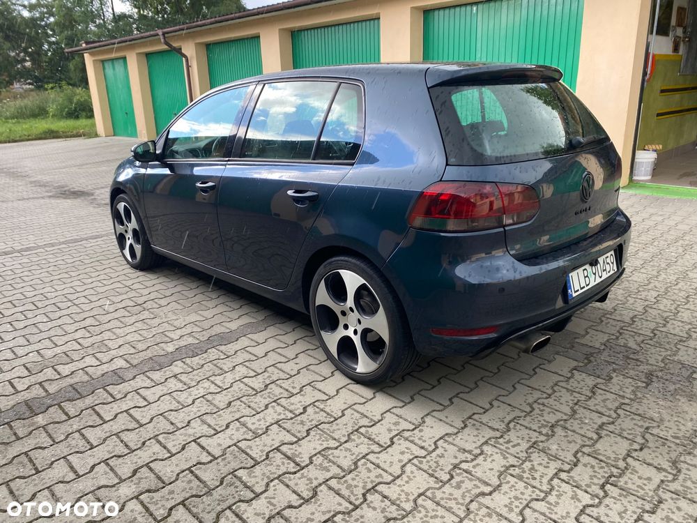Volkswagen Golf 1.6 Comfortline - 6