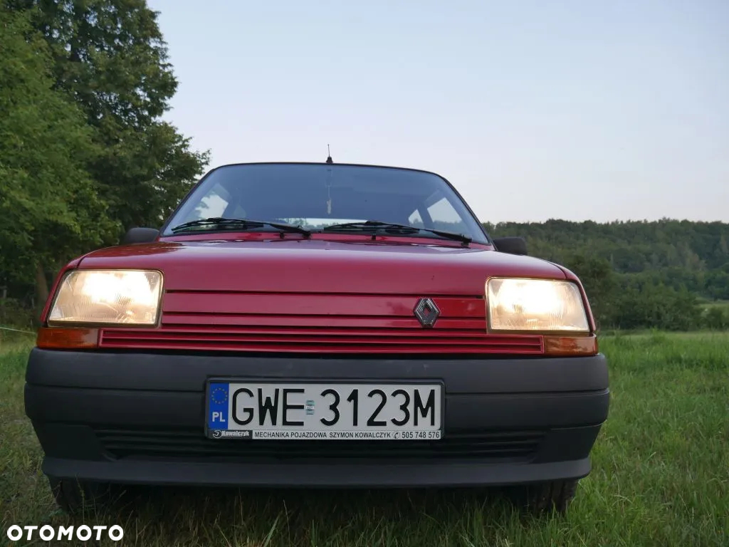 Renault 5 - 13