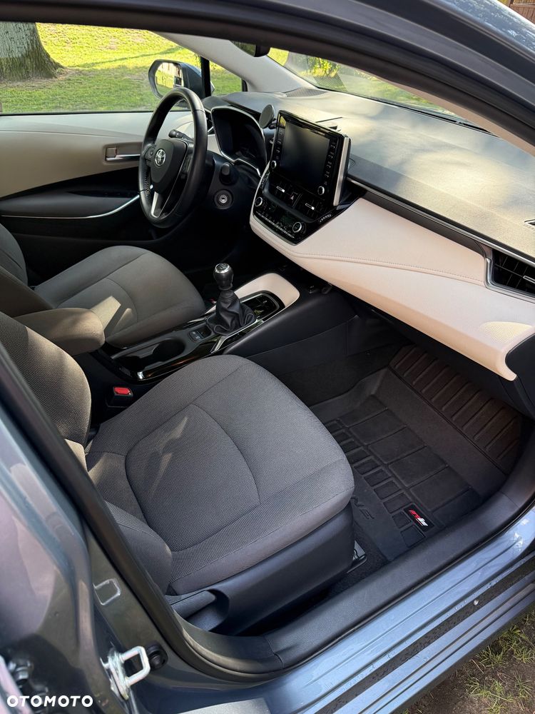 Toyota Corolla 1.6 Comfort - 8