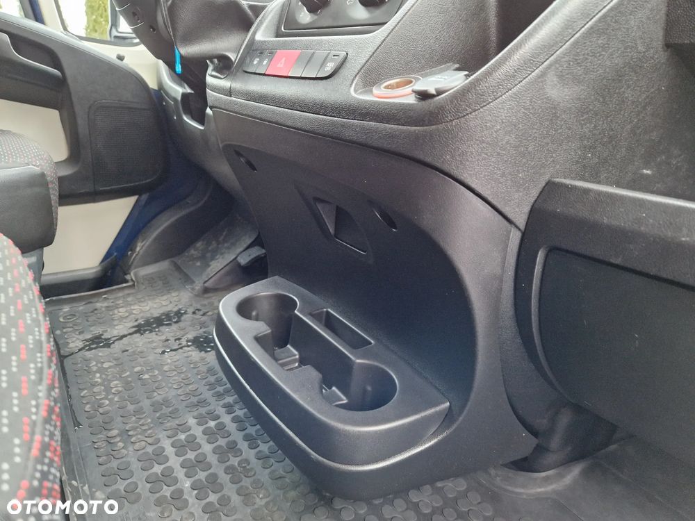 Peugeot Boxer Furgon L3H2 Osobowy BDB stan - 21