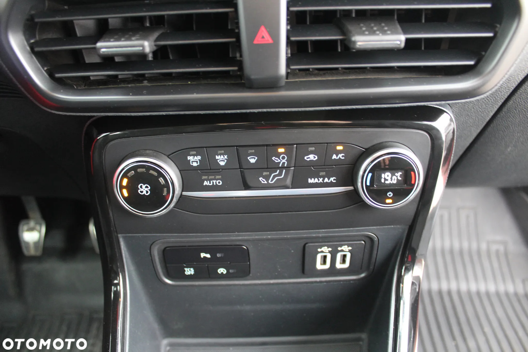 Ford EcoSport 1.0 EcoBoost ST-Line Black ASS - 26
