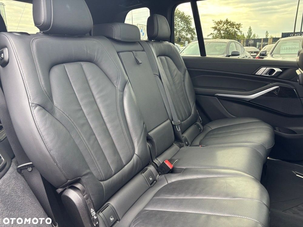 BMW X7 xDrive40i sport - 16
