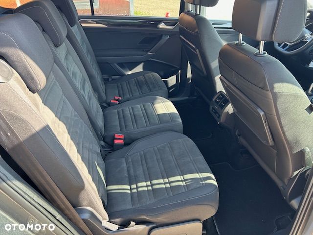 Volkswagen Touran 2.0 TDI SCR DSG IQ.DRIVE - 8