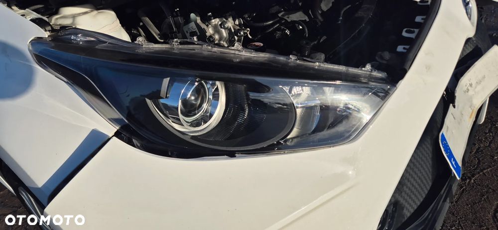 Toyota Yaris Hybrid 1.5 Executive - 5