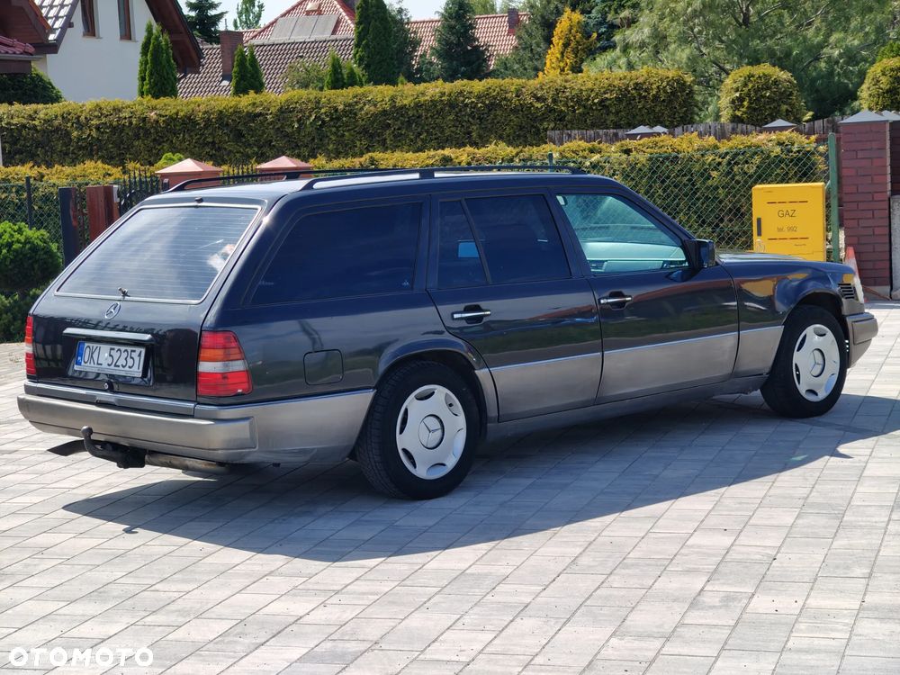 Mercedes-Benz Klasa E - 4