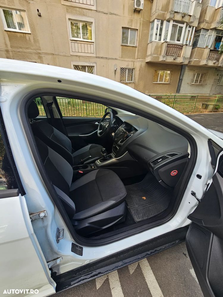 Ford Focus 1.0 EcoBoost Start Stop Trend - 8