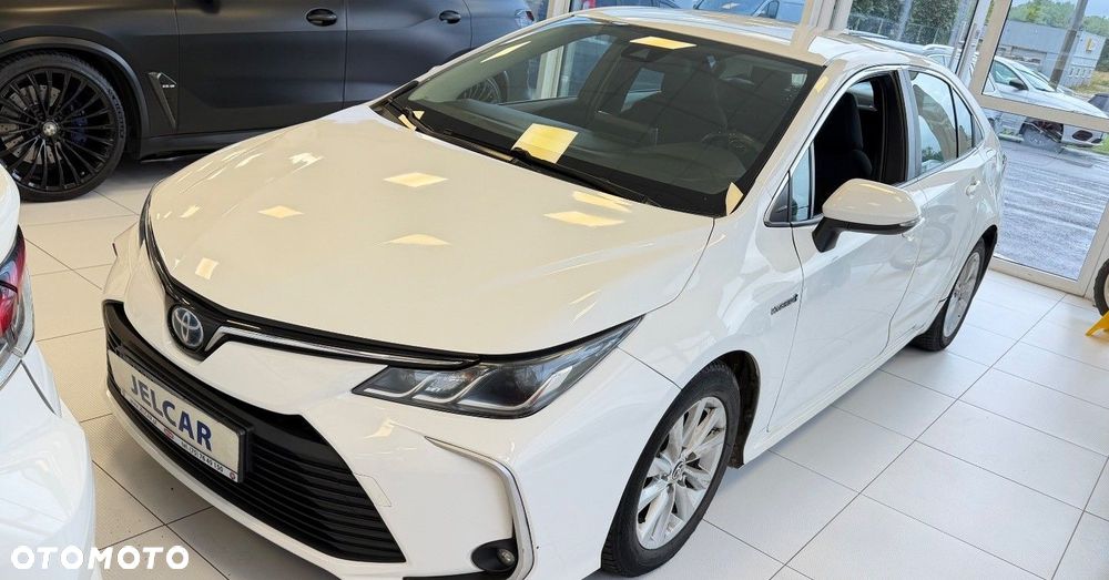 Toyota Corolla - 4
