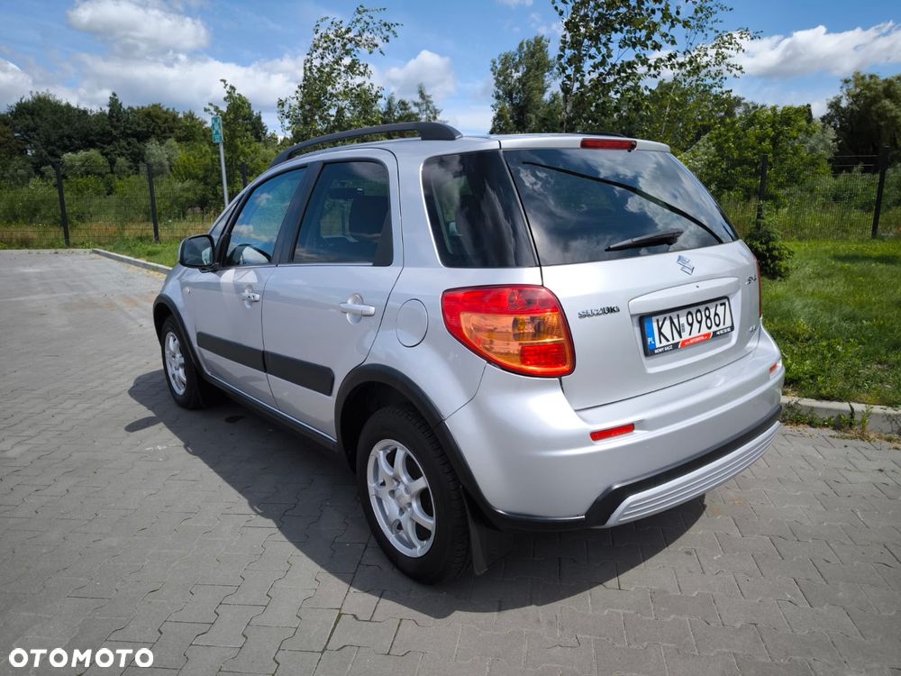 Suzuki SX4 1.6 GS / Premium 4WD - 6
