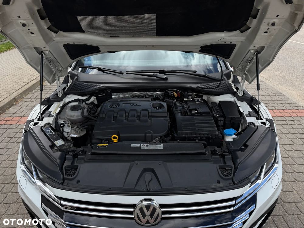 Volkswagen Arteon 2.0 TDI SCR R-Line DSG - 35