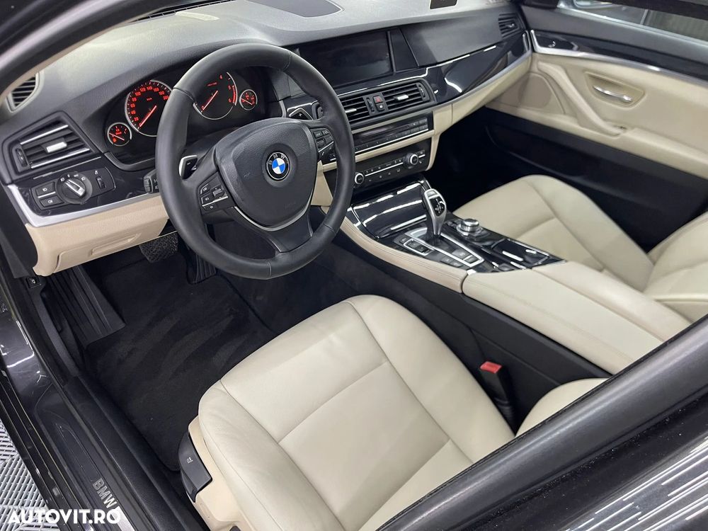 BMW Seria 5 525d xDrive Aut. - 10