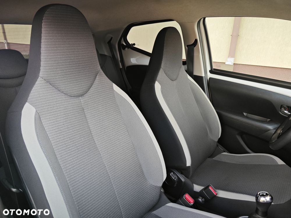 Toyota Aygo - 25
