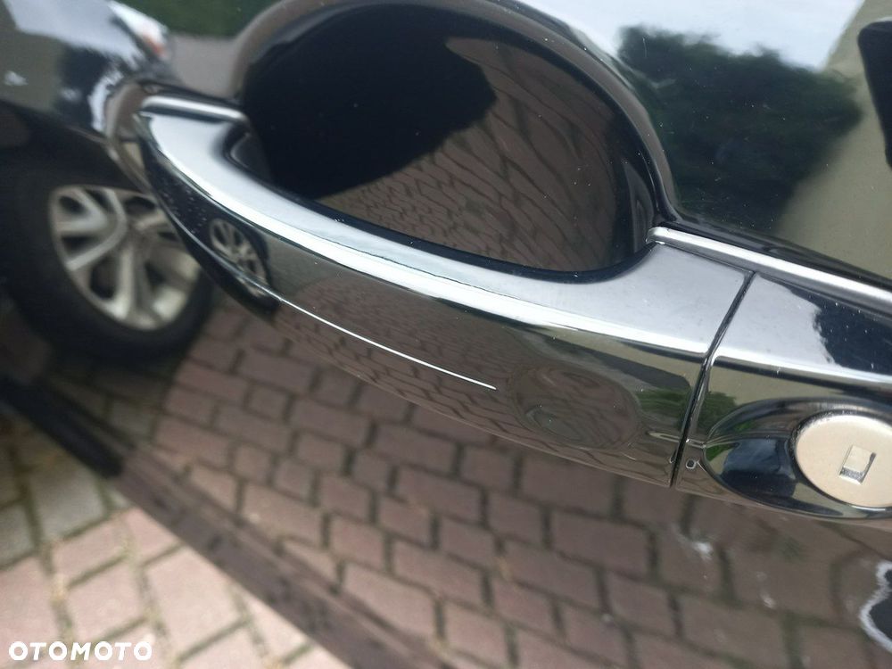 Ford Kuga 2.0 TDCi FWD Titanium Plus - 30