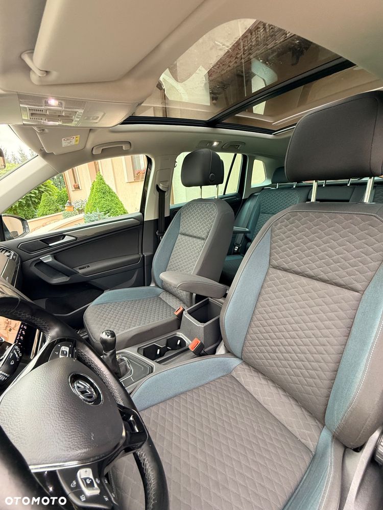 Volkswagen Tiguan 2.0 TDI SCR IQ.DRIVE - 35
