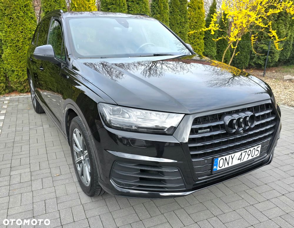 Audi Q7 - 7