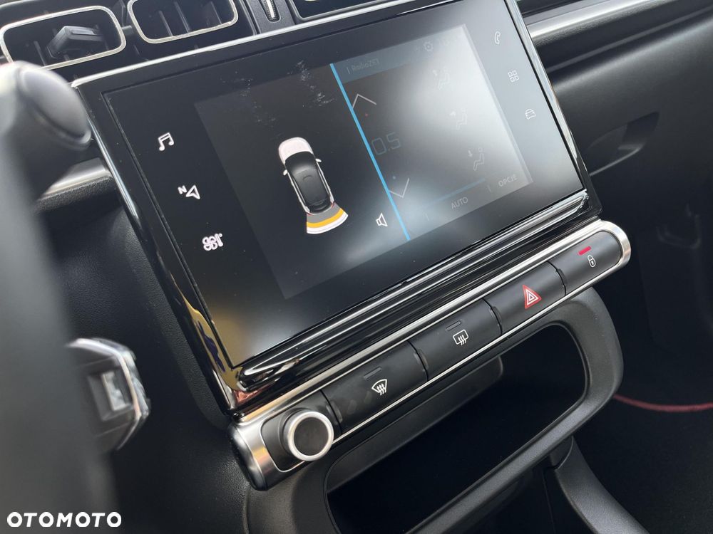 Citroën C3 1.2 PureTech Shine - 23