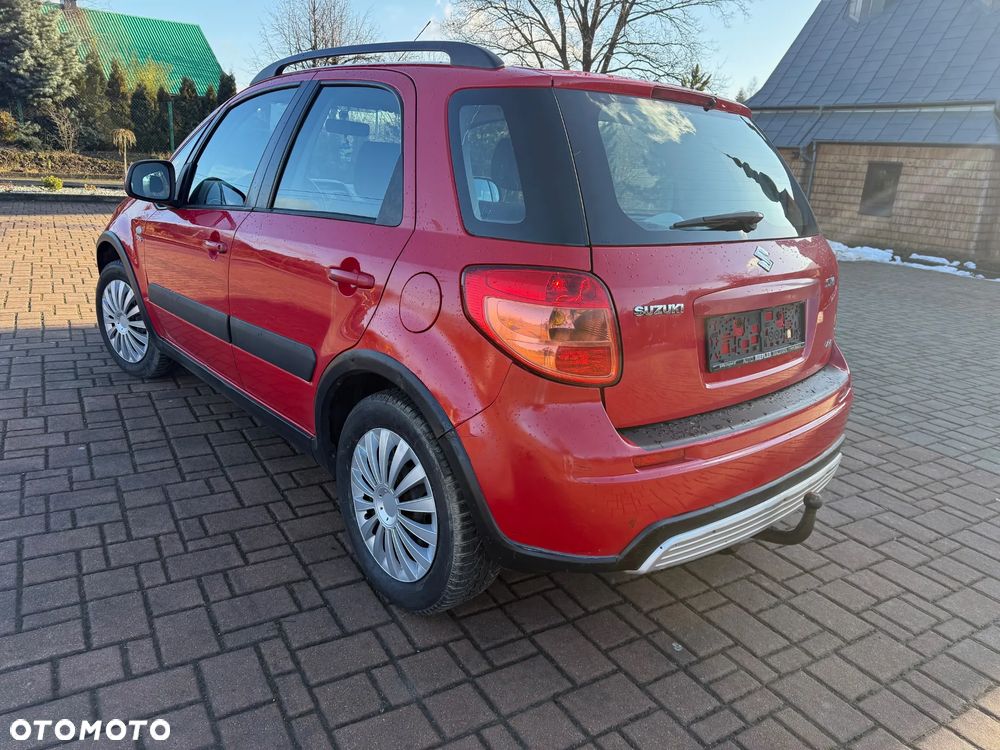 Suzuki SX4 1.9 DDiS DPF 4x4 Club - 5